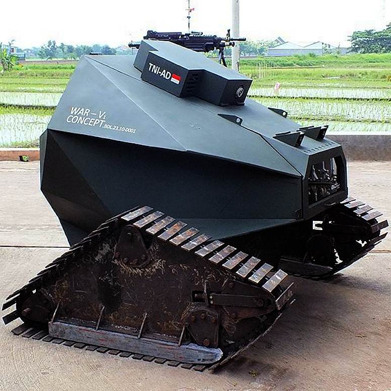 tank robot WAR-V1